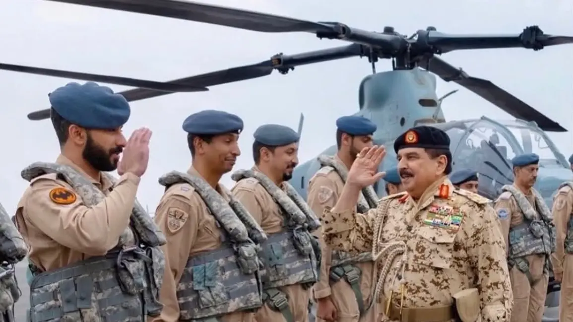 King Hamad bin Isa Inspects Royal Bahraini Air Force Readiness, Hailing BDF as the Nation’s Fortified Shield
