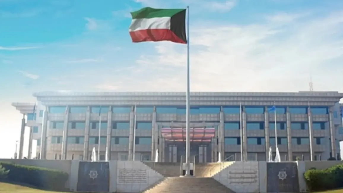 ​الداخلية الكويتية: يحظر تداول محتوى العمليات العسكرية أو المواد المثيرة للفتنة