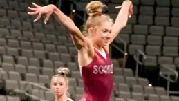 كارلا شادي تتوج بفضية الجمباز