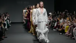 Dubai Fashion Week Welcomes Manish Malhotra's Closing Show