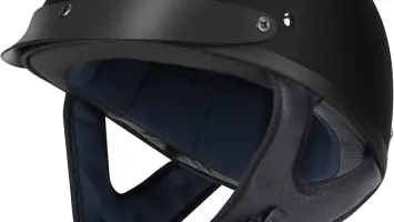 توزيع معدات السلامة على سائقي التوصيل