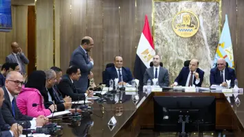 اجتماع رئيس الوزراء المصري مع رئيس بوينج