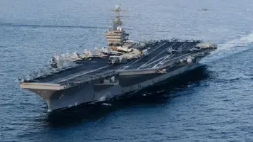 حاملة الطائرات أبراهام لينكولن في الشرق الأوسط