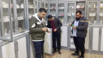 ضبط صيدلية غير مرخصة في أسيوط
