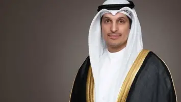 الوزير عبدالرحمن المطيري يشارك في فعالية شبابية