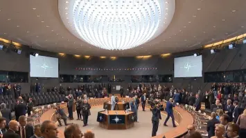 وزير الخارجية الإيطالي أنتونيو تاياني في اجتماع بروكسل