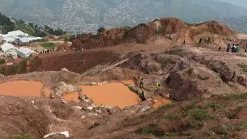 انزلاق طيني في موقع روبايا للتعدين