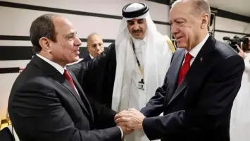 الرئيس السيسي وأردوغان في لقاء دبلوماسي