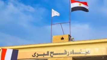 معبر رفح يستقبل مصابي غزة للعلاج في مصر