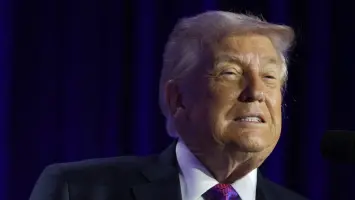 دونالد ترمب خلال مؤتمر صحفي حول الانتخابات