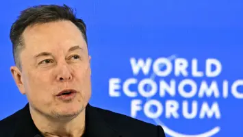 إيلون ماسك يتحدث عن تأثير الثروة على سعادته