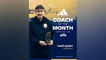 مدربا فريق الكرمة والطلبة خلال مباراة في الدوري العراقي