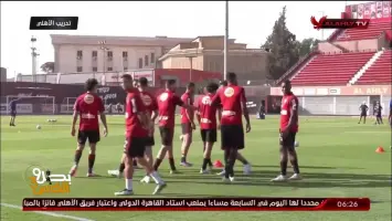 مدرب الأهلي المصري ييس توروب خلال المؤتمر الصحفي