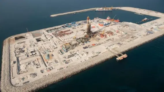 شركات النفط الخليجية تجمع مليارات الدولارات