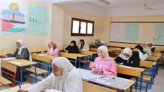 طلاب الشهادة الإعدادية في محافظة الجيزة