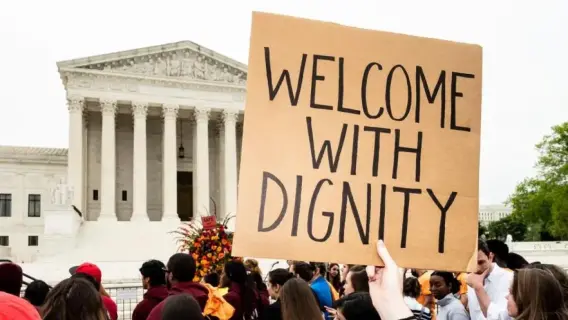 Guan Heng, a Chinese activist in US court for asylum