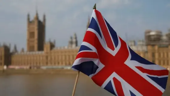 نواب بريطانيون في البرلمان