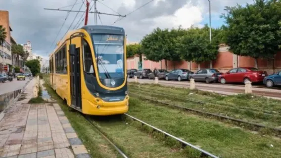 صورة لترام الرمل في الإسكندرية أثناء التطوير