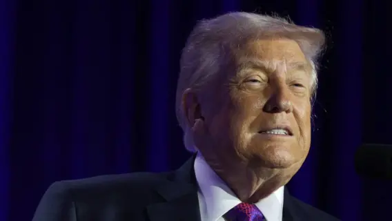 دونالد ترمب خلال مؤتمر صحفي حول الانتخابات