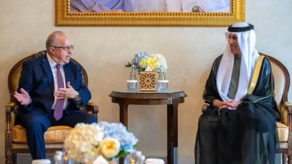 لقاء حاكم رأس الخيمة مع وزير خارجية غواتيمالا لتعزيز التعاون الثنائي