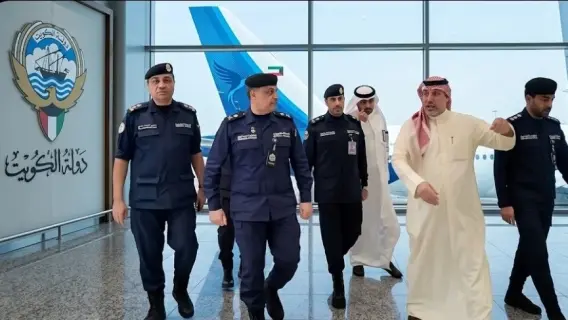 مطار الكويت