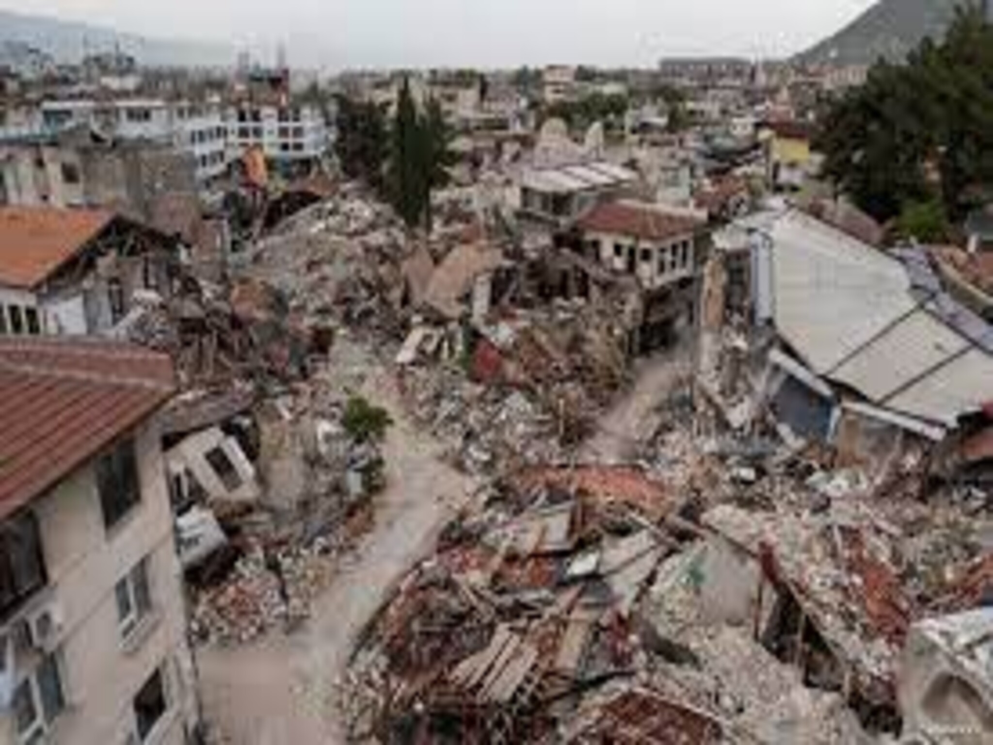 زلزال وسط تركيا بقوة 5.5 درجة يضرب المنطقة في 68 ساعة