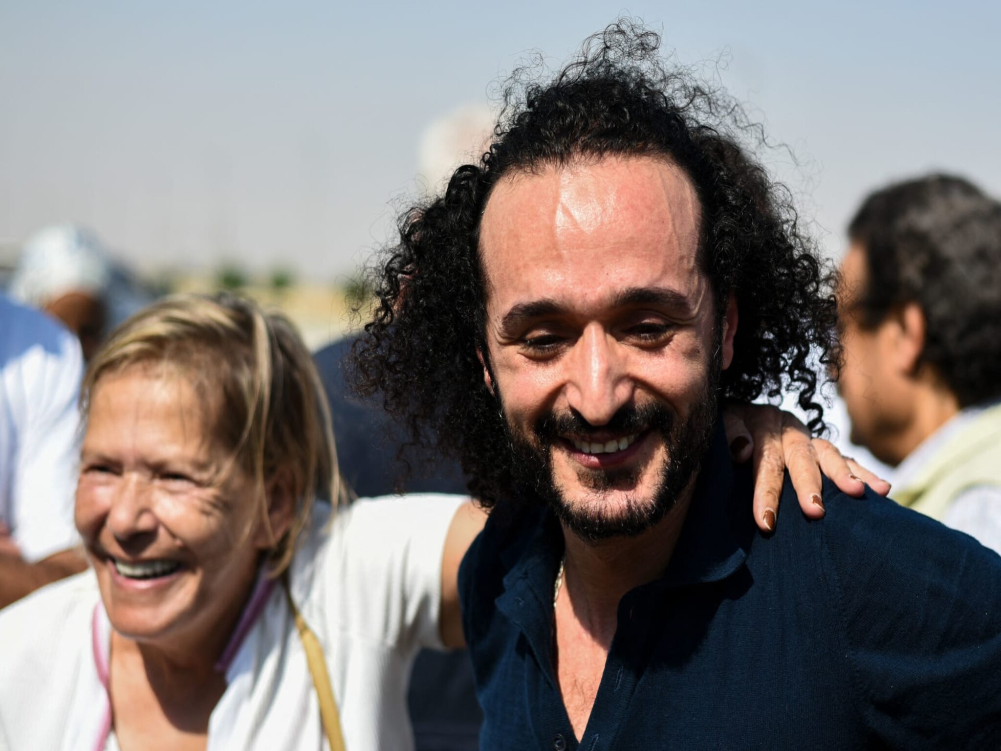السيسي يصدر عفوا عن مسجونين بأحكام نهائية بينهم أحمد دومة