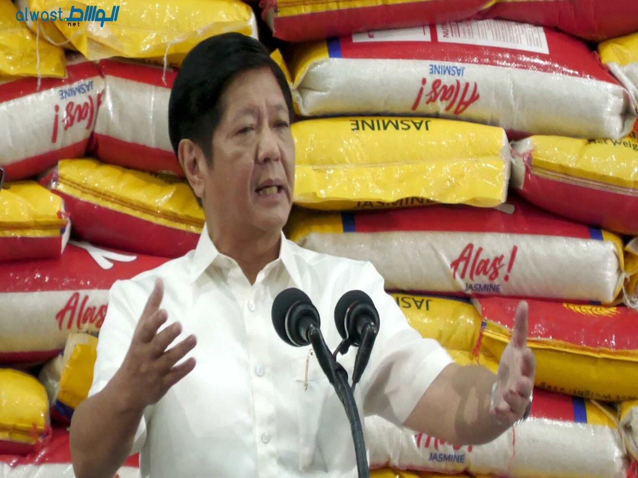 Philippines President refuses proposal to reduce rice tariffs