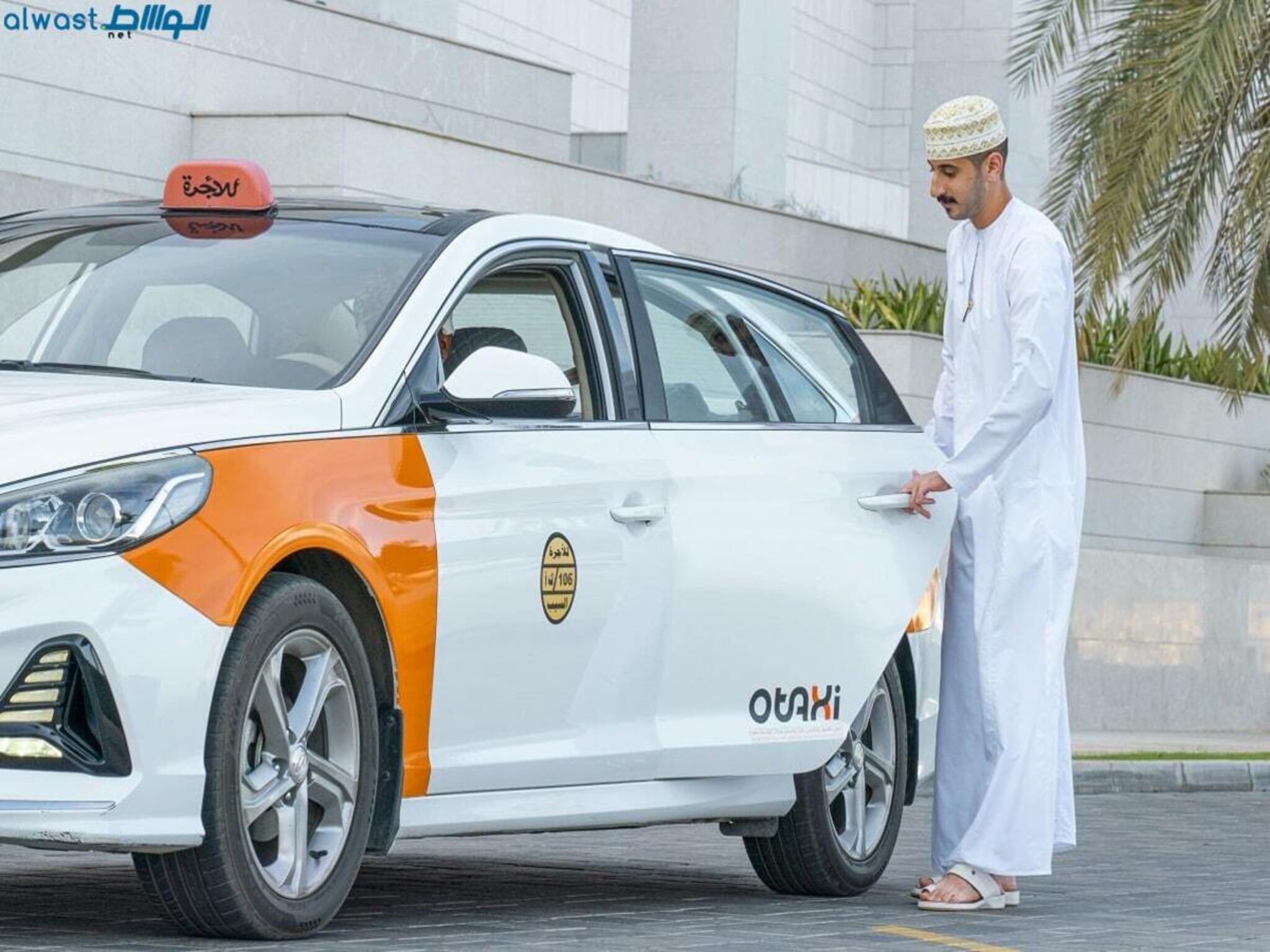Oman officially announced the issuance of two new taxi licenses
