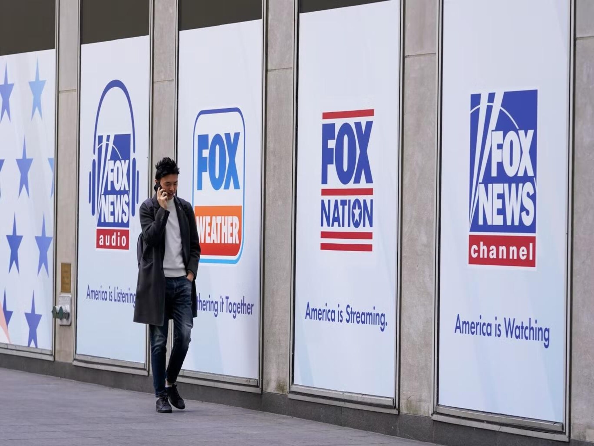 تردد قناة فوكس نيوز Fox News الجديد 2024 علي الأقمار الصناعية