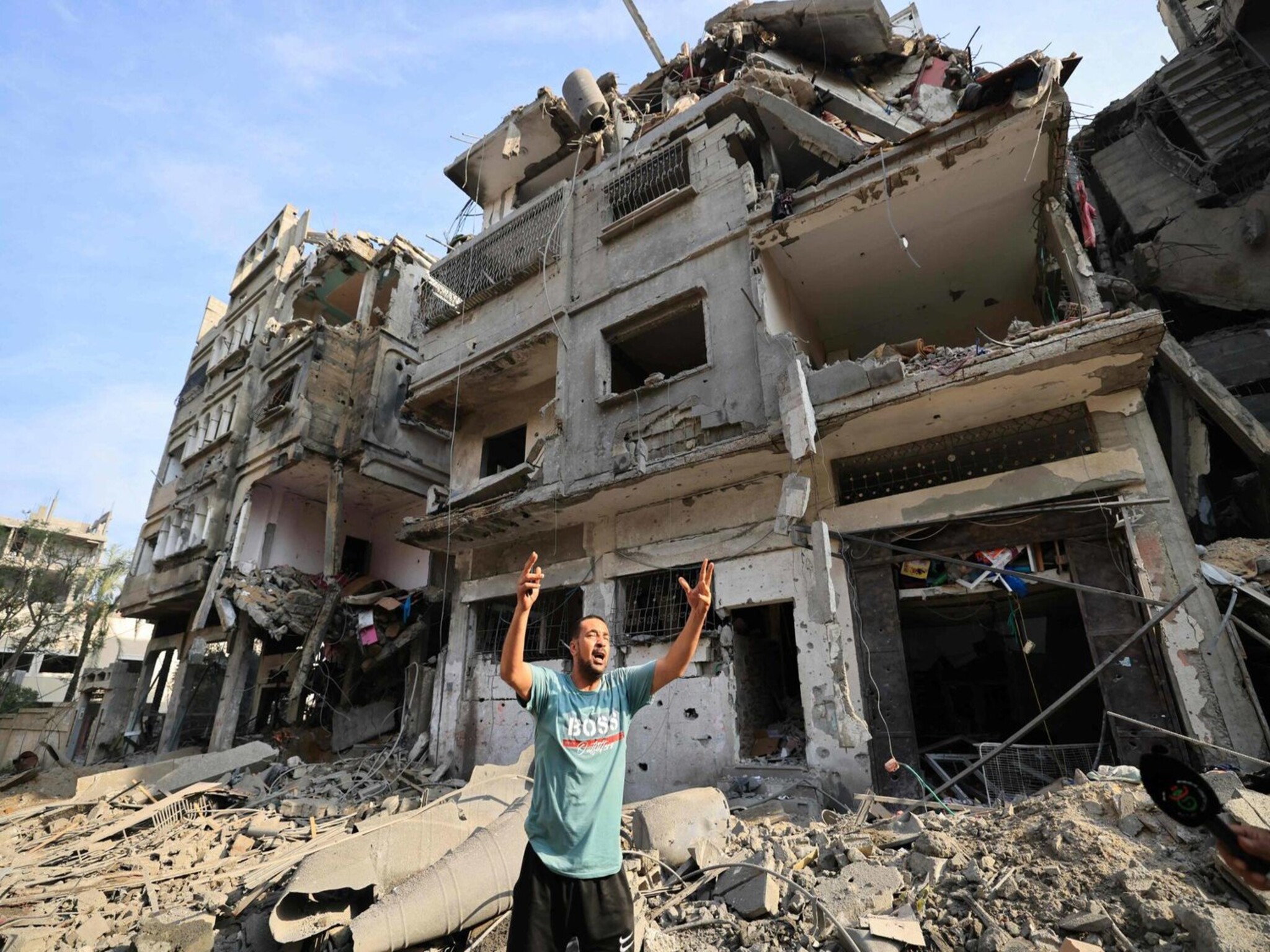 فرنسا: حماس ارتكبت في إسرائيل فظائع أشبه بجرائم ضد الإنسانية