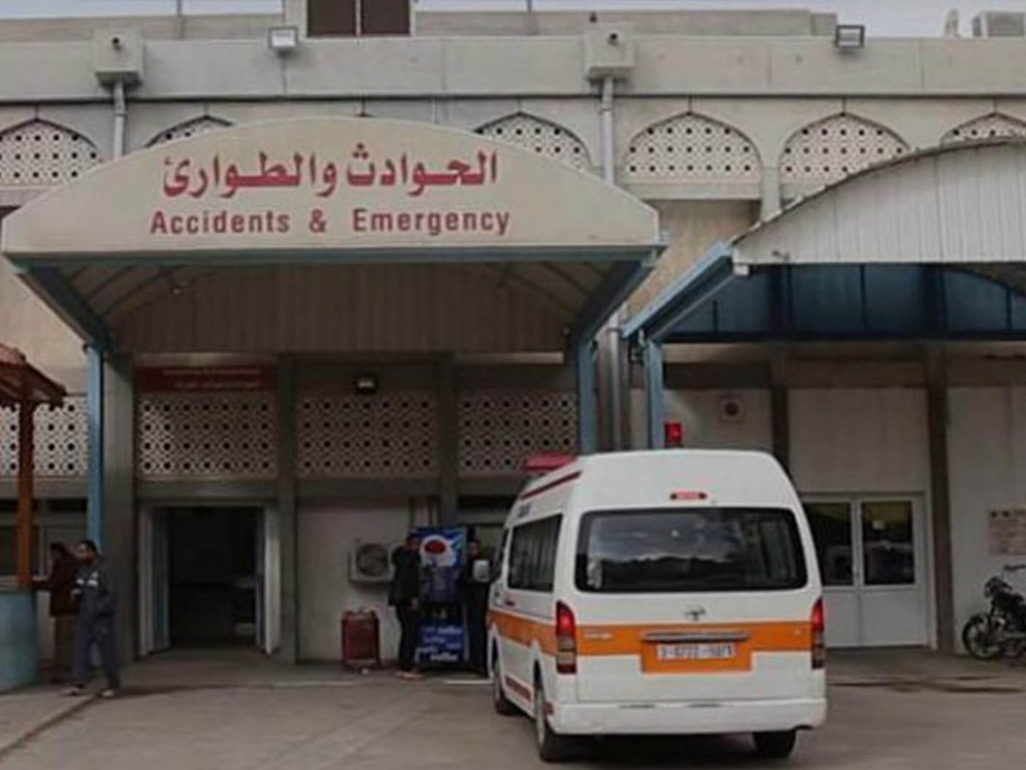 المستشفى الأوروبي في غزة...الأطباء والممرضون يعيشون تحديات استثنائية