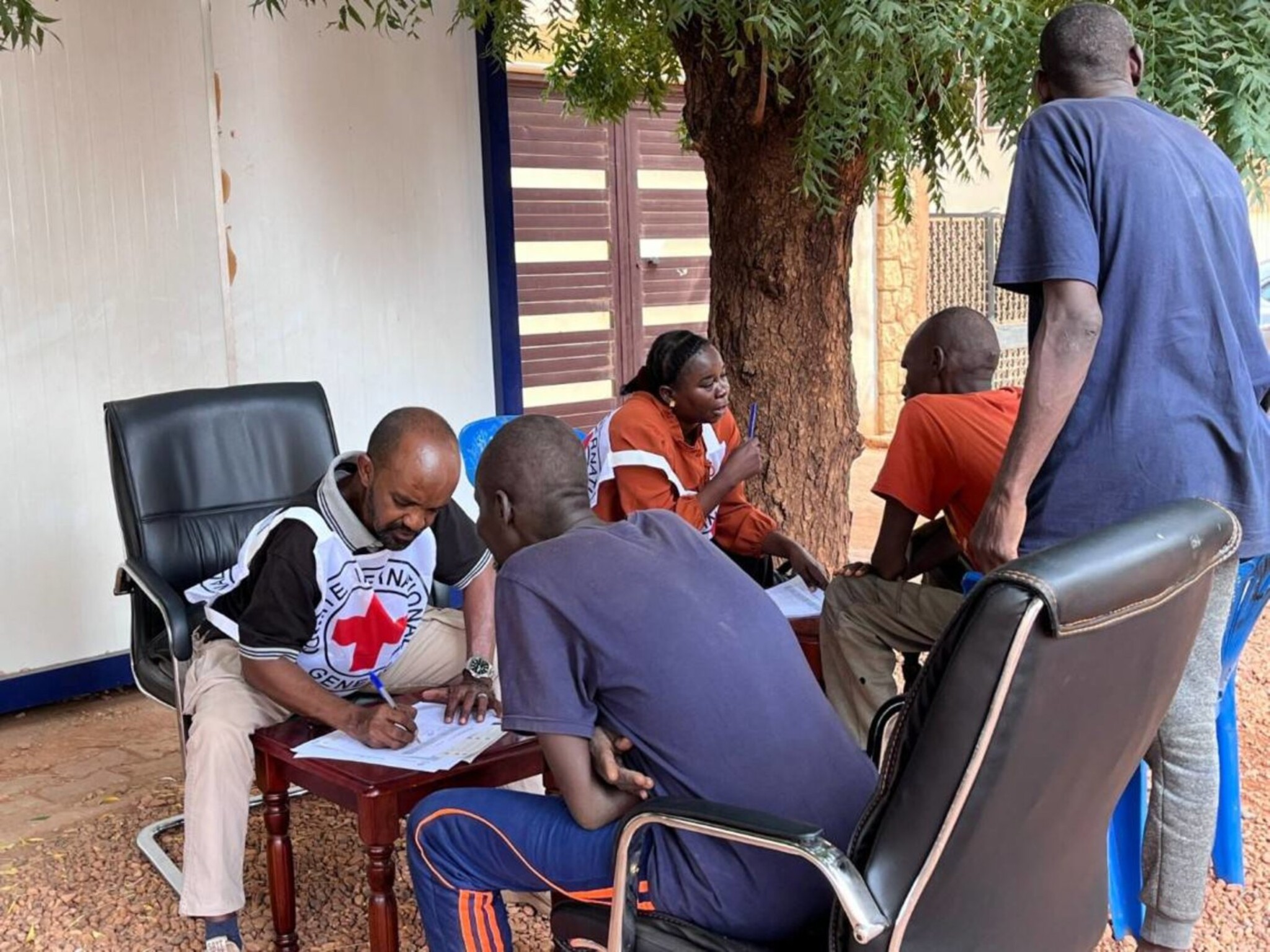 الصليب والهلال الأحمر | عدم الاستجابة للمنظمة يدفعها لإيقاف خدماتها في السودان