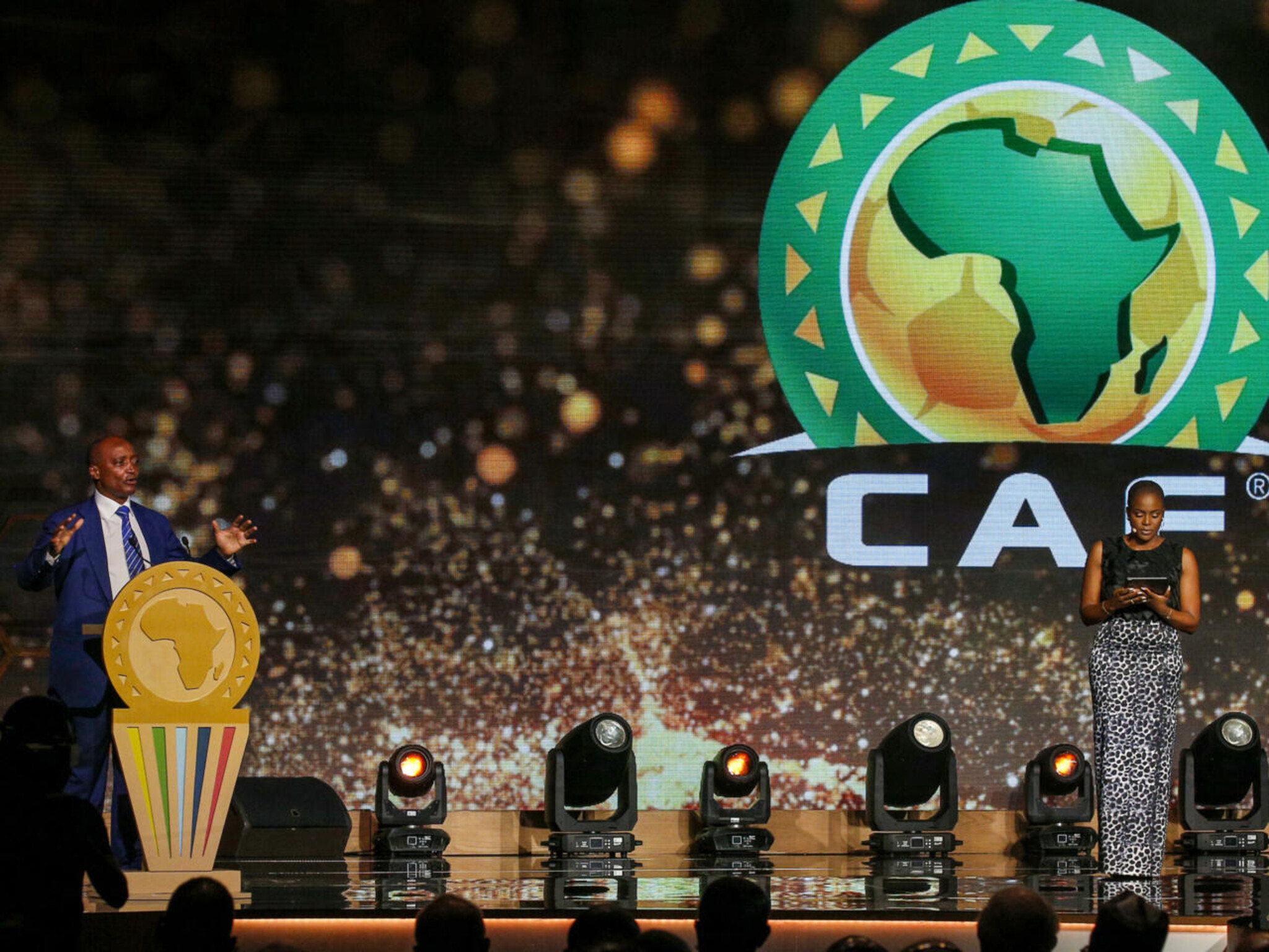 الكاف يعلن عن القائمة النهائية للاعبين المرشحين للقب أفضل لاعب أفريقي لعام 2023