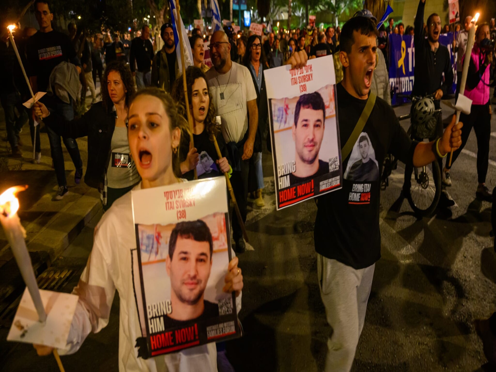 مظاهرات عارمة في إسرائيل ضد جيش الاحتلال...بعد قتل 3 رهائن بالخطأ
