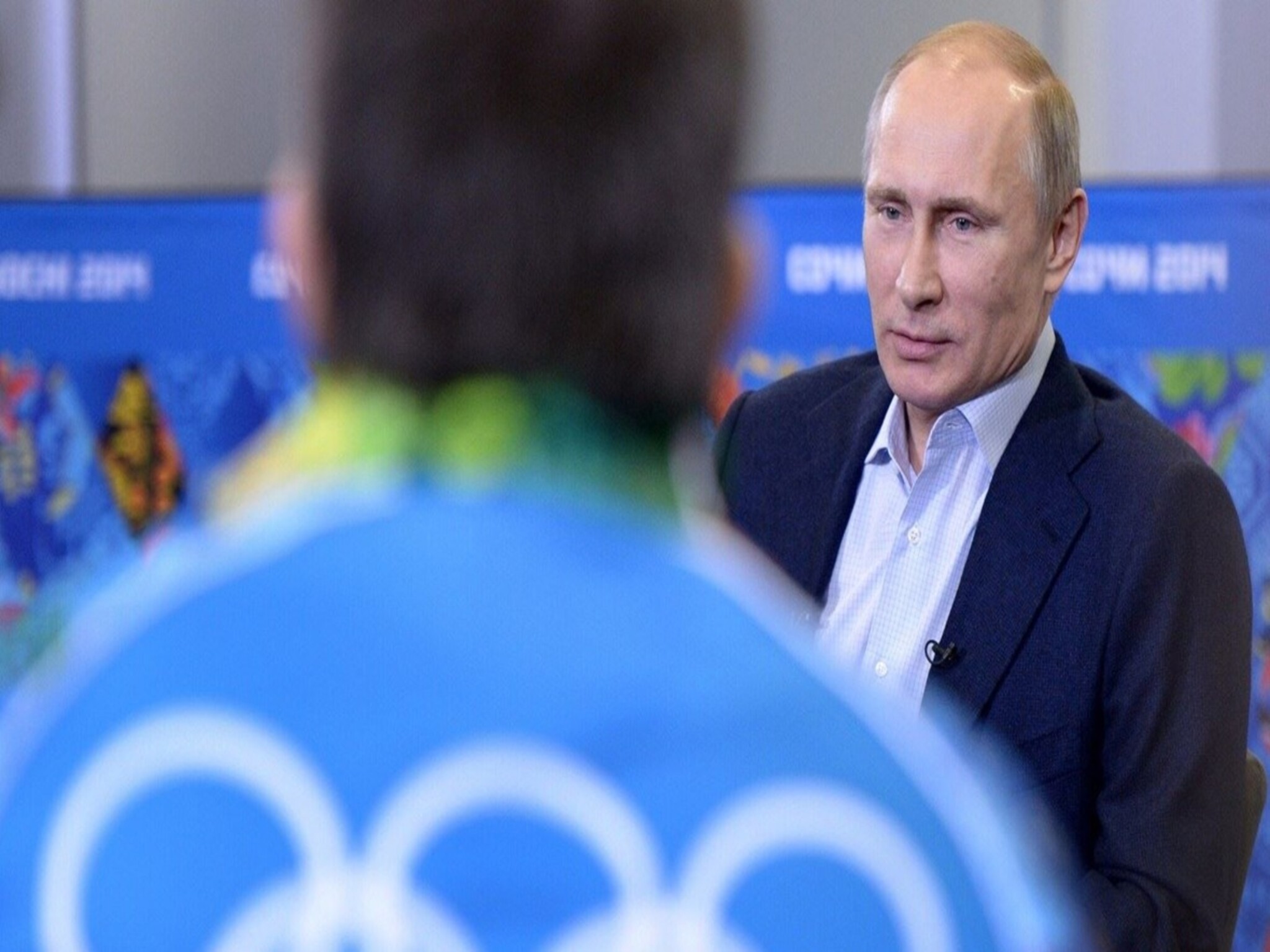 بوتين .. موقف اللجنة الأولمبية تجاه رياضيين روس تمييز عرقي