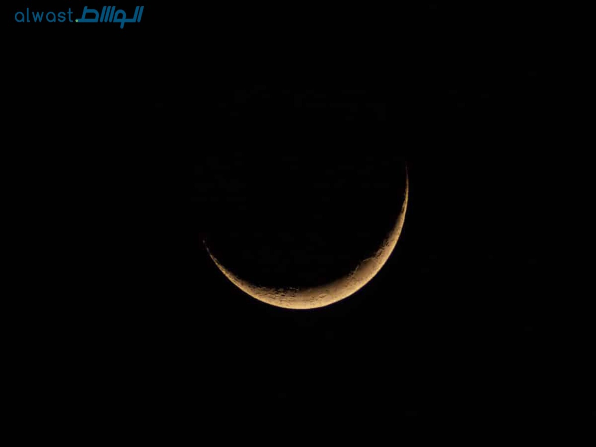 UAE Urges Muslims to search for Shawwal crescent moon on Monday