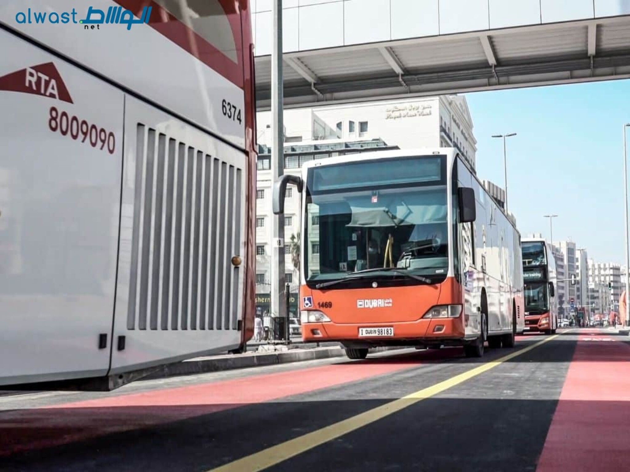 RTA Unveils Dedicated Lanes for Buses and Taxis in Dubai Initiative
