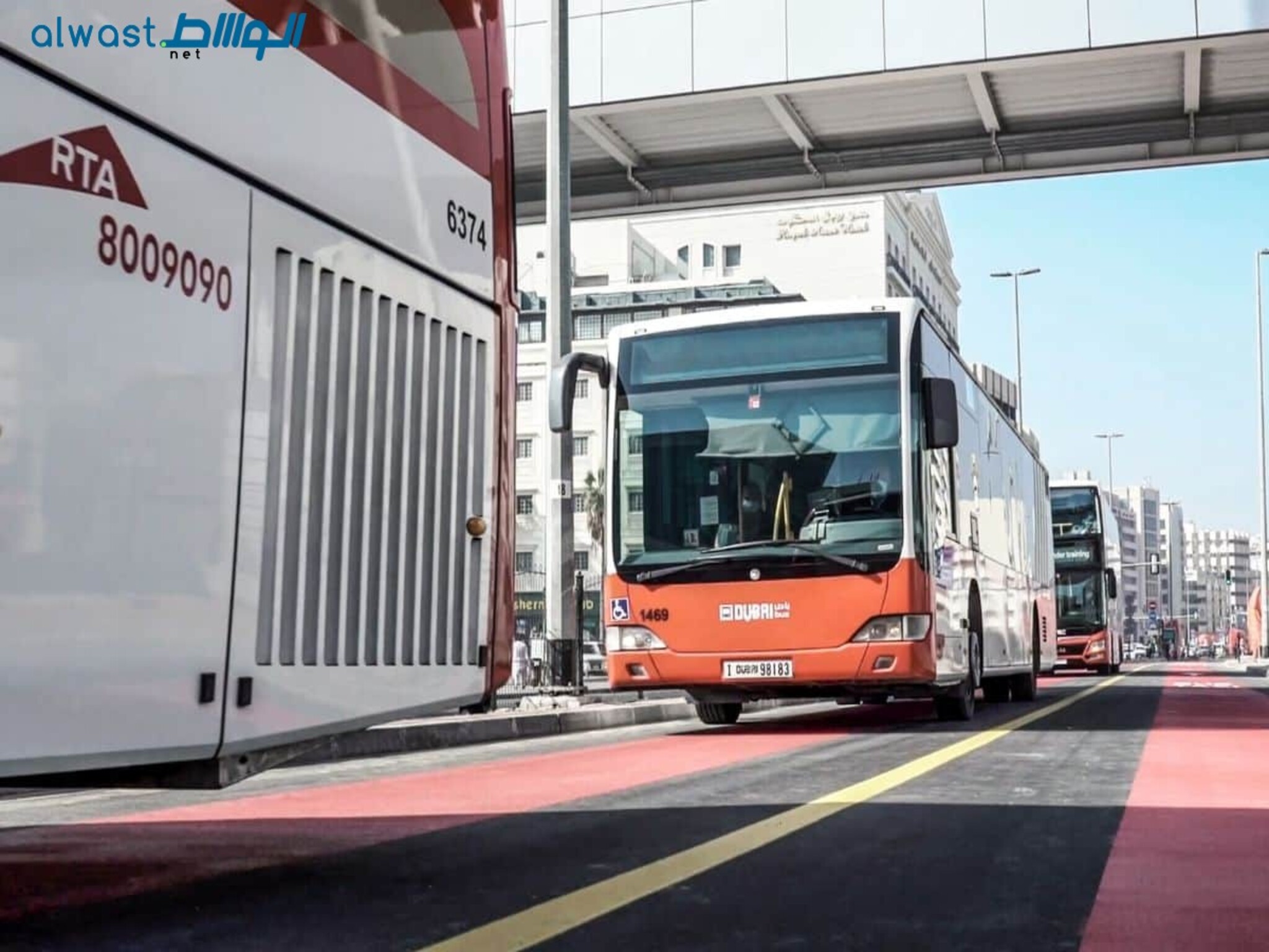 RTA Unveils Dedicated Lanes for Buses and Taxis in Dubai Initiative ...