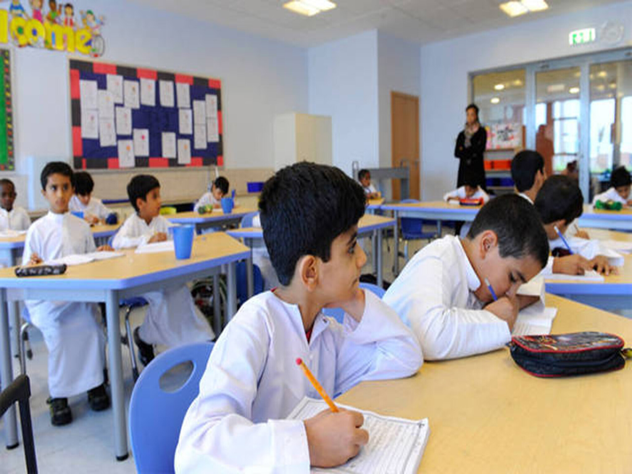 The UAE announces an increase in school fees and begins implementing them