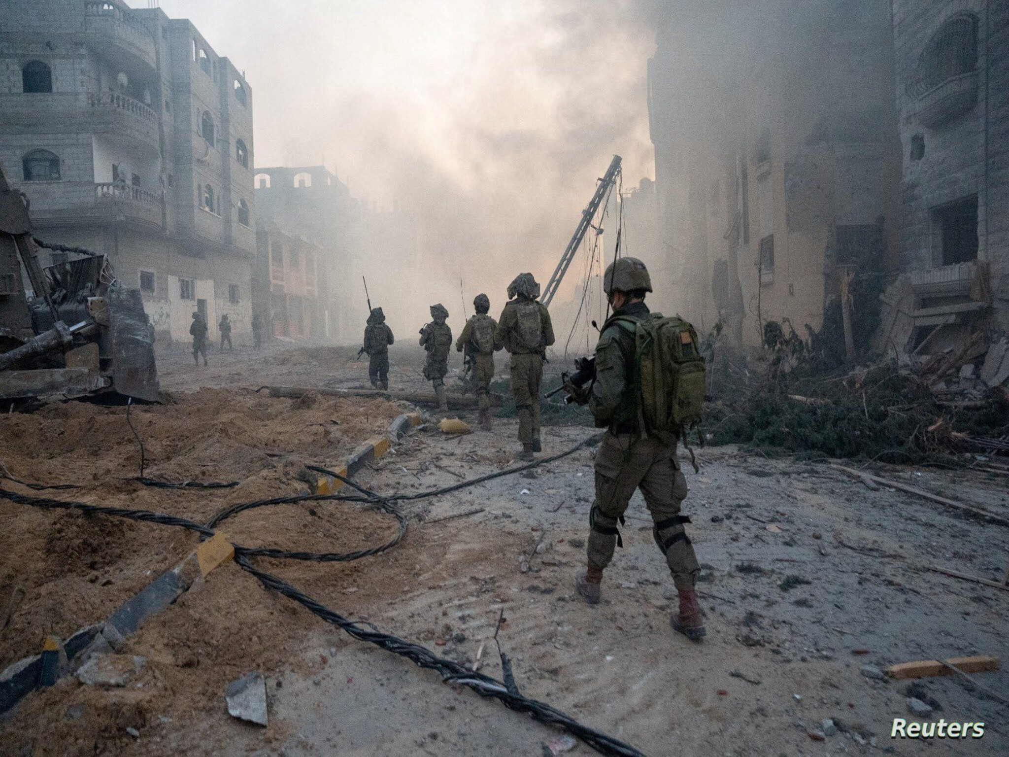 الجيش الإسرائيلي يواصل قصف "رفح"..رغم قرار محكمة العدل الدولية