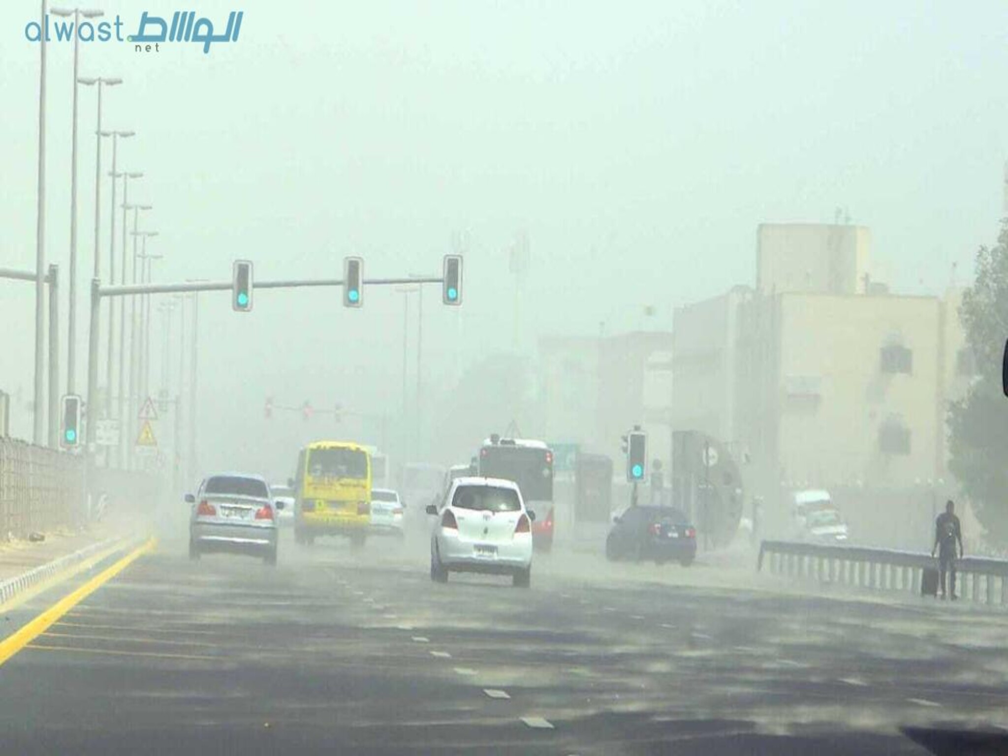 UAE weather department issues Dust storm warning for some areas