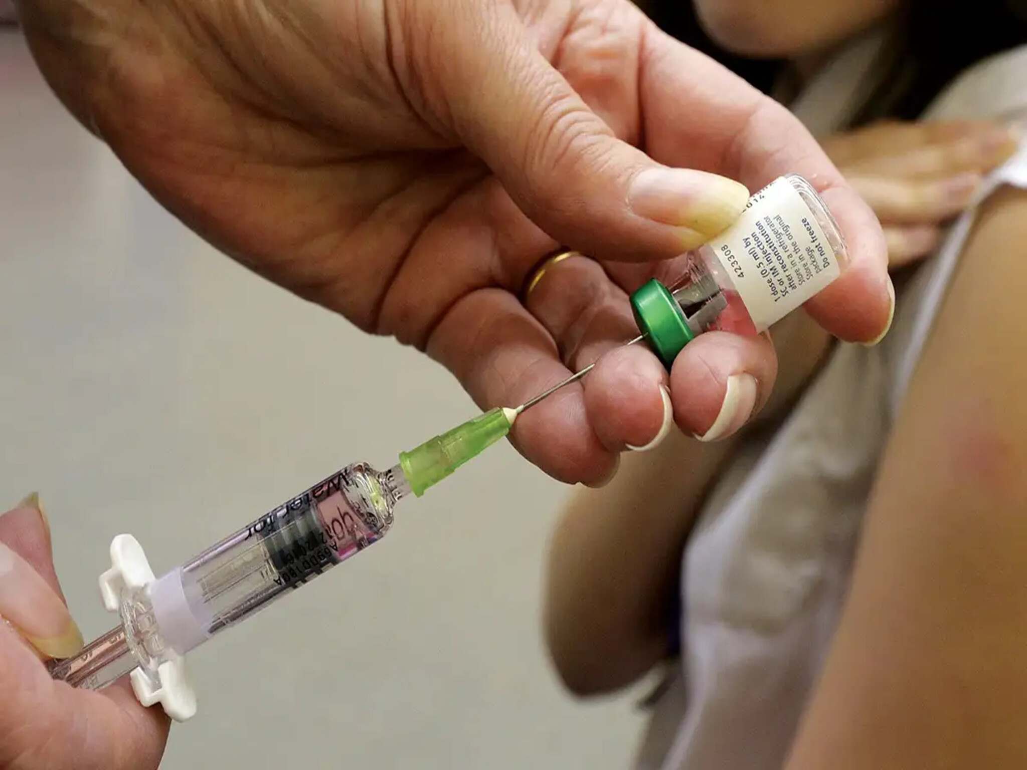 Abu Dhabi offers free measles vaccination at 60 health centers across the city