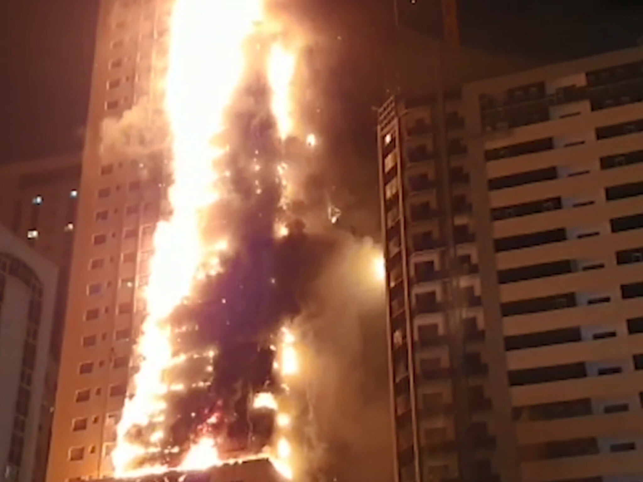 UAE: Residents Evacuated After Fire Erupts in Sharjah Residential Building