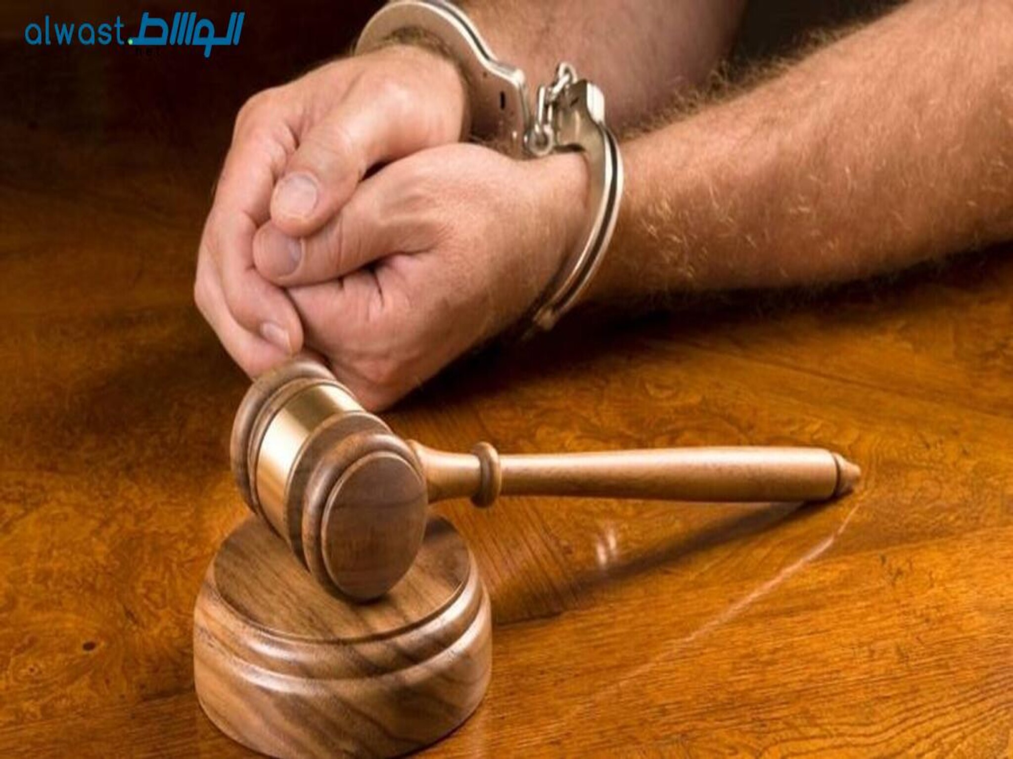 Dubai court sentences woman to six months in prison for stabbing boyfriend